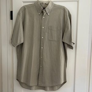 Banana republic shirt, size Large